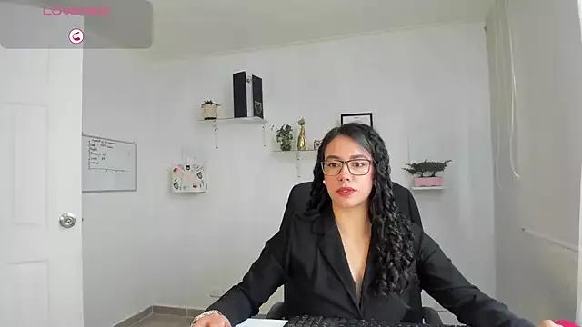paulina_dossantos from StripChat is Freechat