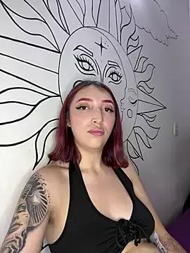 Explore our live girls sluts from our Custom and Multi clubs and checkout exclusive access to highly interactive content, such as shape, hair, titties, pussy type and many more.
