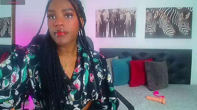 PaulinaEbony from StripChat is Freechat