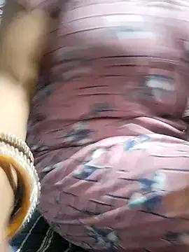 payal_queen from StripChat is Freechat