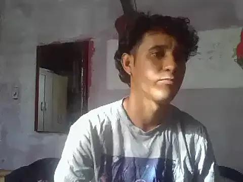 pedrodavid_ from StripChat is Freechat