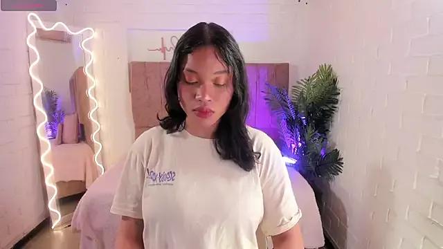 penelope_tay1 from StripChat
