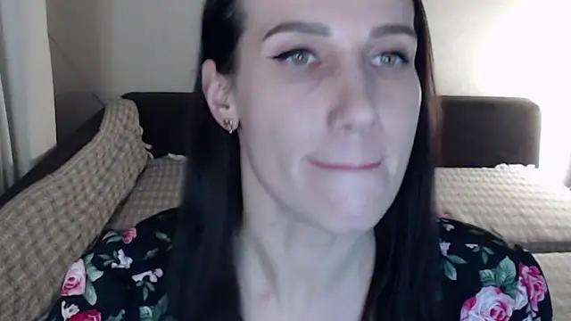 pepper_milf from StripChat
