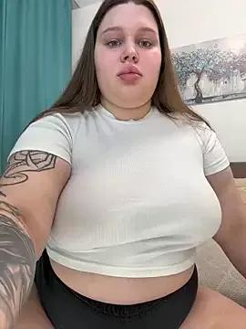 Explore our live girls sluts from our Custom and Multi clubs and checkout exclusive access to highly interactive content, such as shape, hair, titties, pussy type and many more.