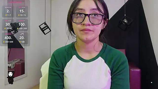 Perla_Campbell from StripChat is Freechat