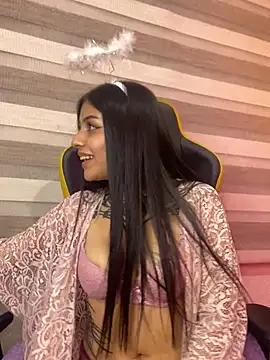 Explore our live girls sluts from our Custom and Multi clubs and checkout exclusive access to highly interactive content, such as shape, hair, titties, pussy type and many more.