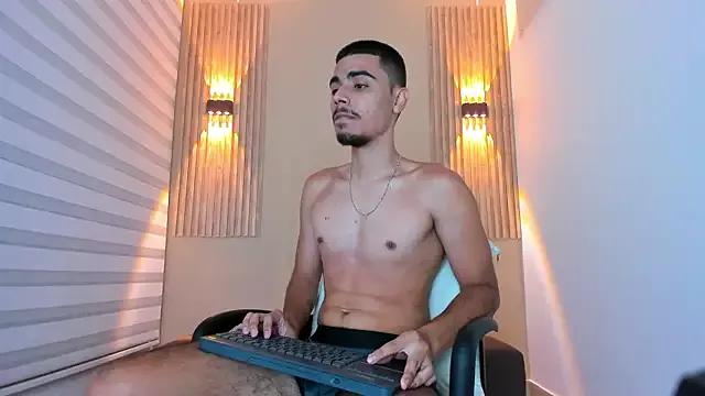 PETER_CONORR from StripChat