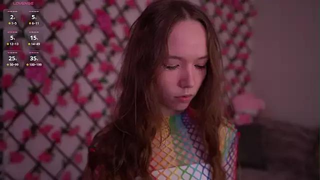 Explore our live girls sluts from our Custom and Multi clubs and checkout exclusive access to highly interactive content, such as shape, hair, titties, pussy type and many more.