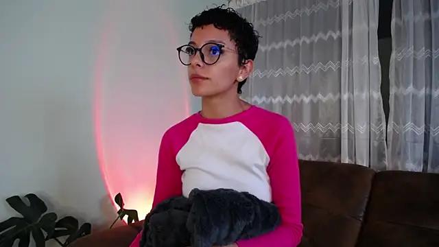 Explore our live girls sluts from our Custom and Multi clubs and checkout exclusive access to highly interactive content, such as shape, hair, titties, pussy type and many more.