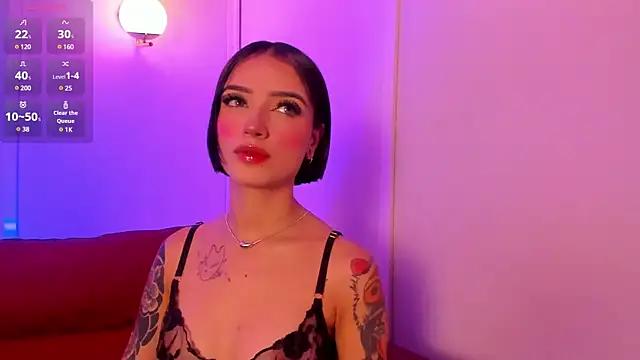 Explore our live girls sluts from our Custom and Multi clubs and checkout exclusive access to highly interactive content, such as shape, hair, titties, pussy type and many more.