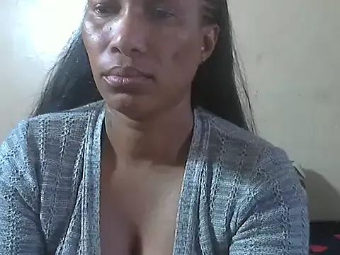 Phoenix_Curvy2025 from StripChat is Freechat