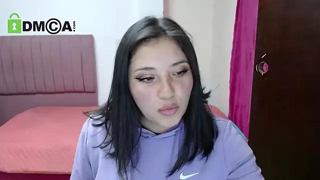 phoenixxxx777 from StripChat is Freechat