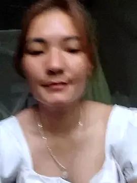 Phuongxinhxan webcams show profile image 