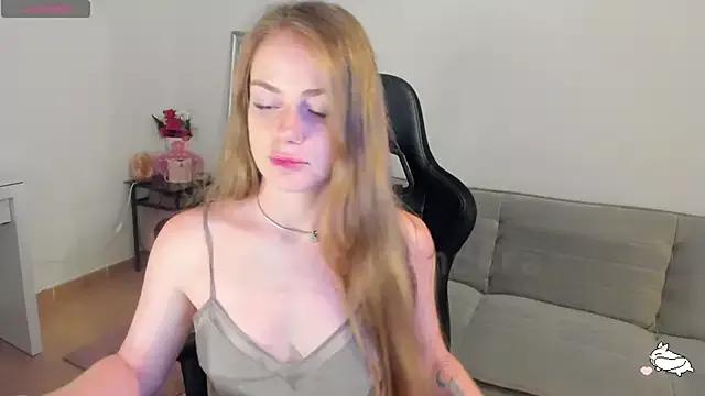 Piinkpandora from StripChat