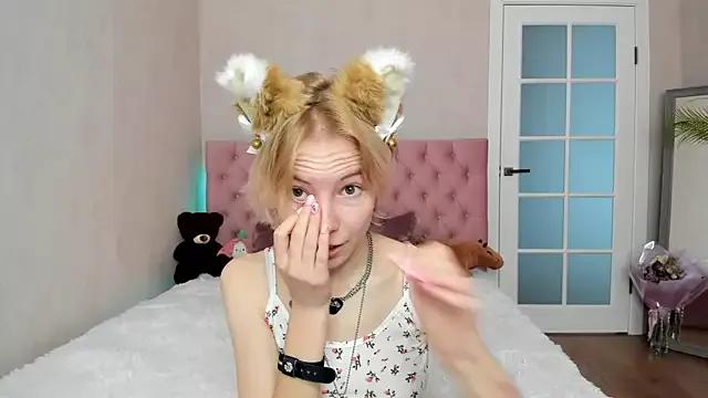 Pink_Lila18 from StripChat is Freechat