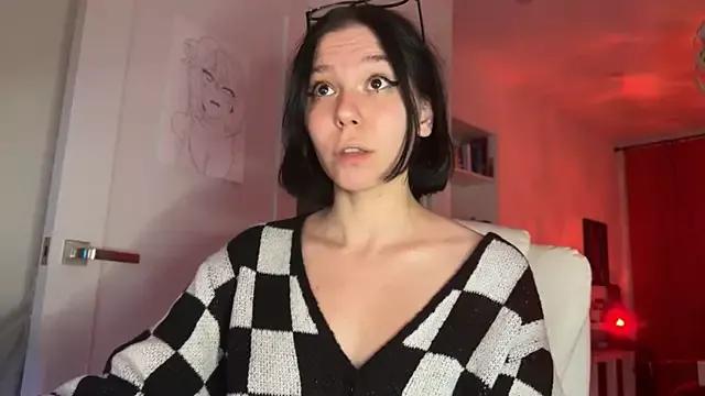 Explore our live girls sluts from our Custom and Multi clubs and checkout exclusive access to highly interactive content, such as shape, hair, titties, pussy type and many more.