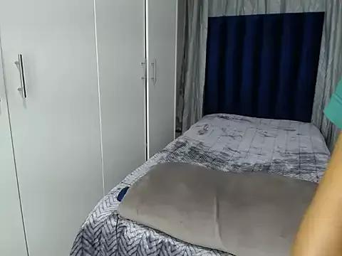 Pinkdollyg from StripChat is Freechat