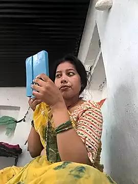Pinki_malhotra from StripChat is Freechat