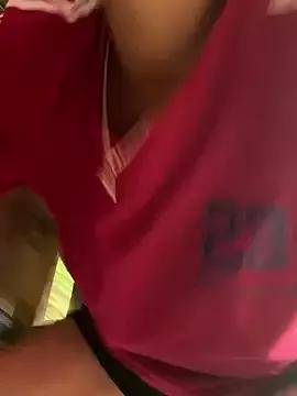 Pipi214 from StripChat