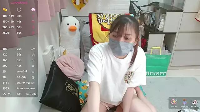 pipimi_khaos from StripChat