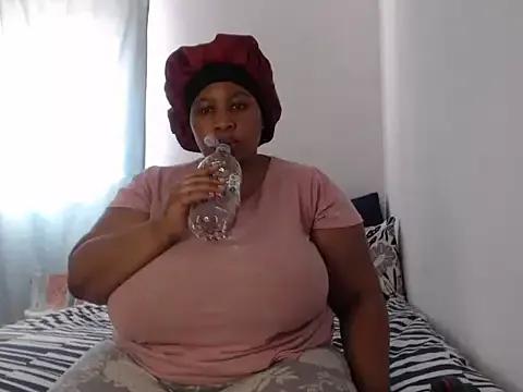 PIXIEBITCHXXX26 from StripChat is Freechat