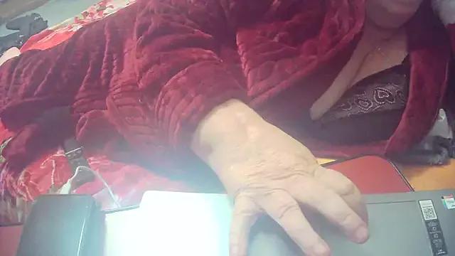 Photos of Playful_MILF_Demi from StripChat is Freechat