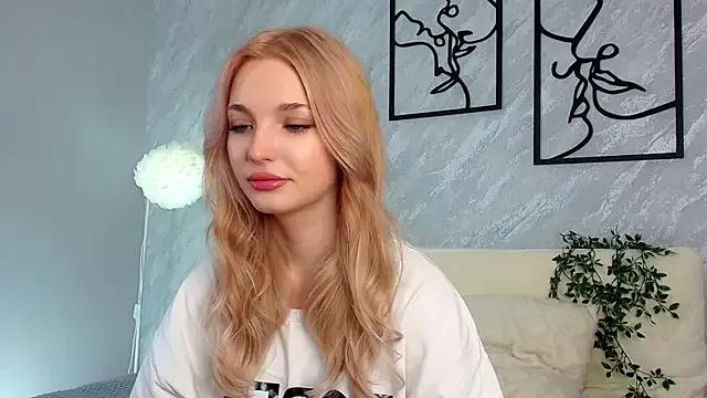 Photos of PolliMills from StripChat is Freechat