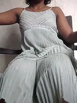 POOJA999 from StripChat