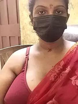 poojaa-rani from StripChat