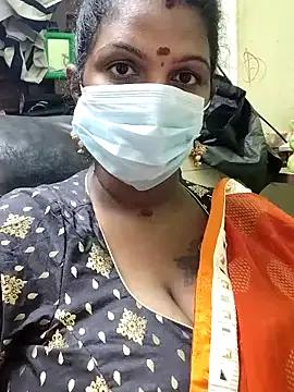 poojaa-rani from StripChat is Freechat