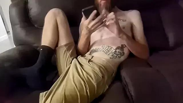 poonwolf from StripChat