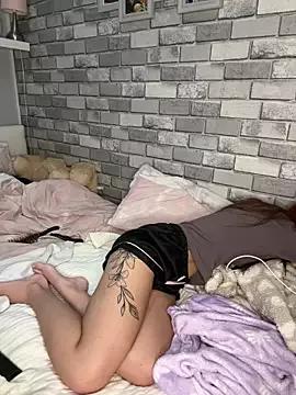 Poppy_frankie from StripChat