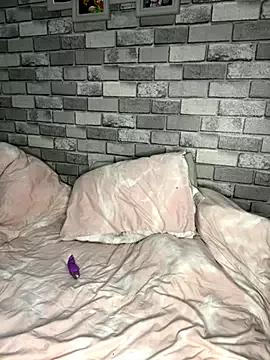 Poppy_frankie from StripChat