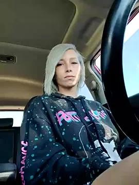 POPPY_XO from StripChat