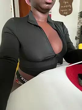 poupette41 from StripChat