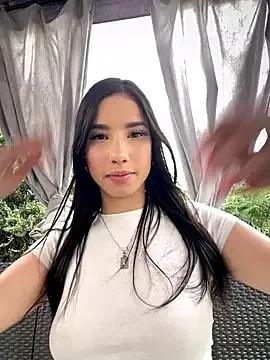 Praga_Pinkk from StripChat is Freechat