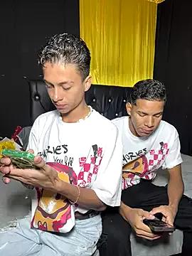 preston_and_slade from StripChat is Freechat