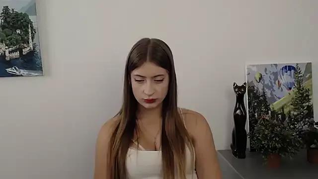Explore our live girls sluts from our Custom and Multi clubs and checkout exclusive access to highly interactive content, such as shape, hair, titties, pussy type and many more.