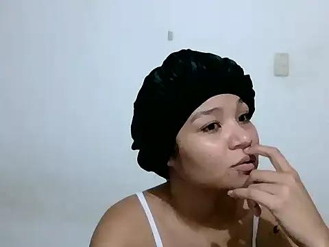 PRINCESSBLUE333 from StripChat is Freechat