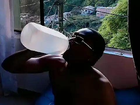 pukk_ggaru2103 from StripChat