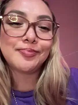 Explore our live girls sluts from our Custom and Multi clubs and checkout exclusive access to highly interactive content, such as shape, hair, titties, pussy type and many more.