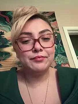 Explore our live girls sluts from our Custom and Multi clubs and checkout exclusive access to highly interactive content, such as shape, hair, titties, pussy type and many more.