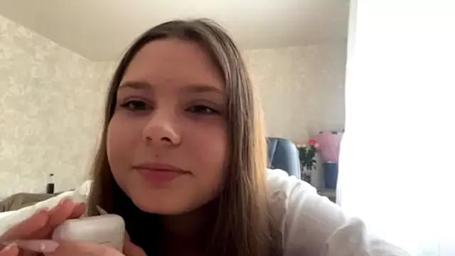 Purekittyshy webcams show profile image 