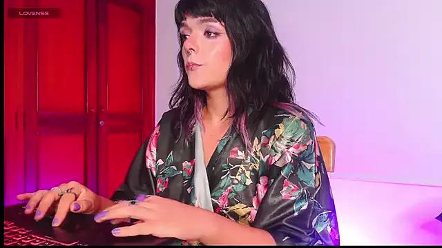 purple_em69 from StripChat