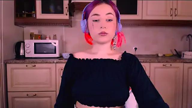Explore our live girls sluts from our Custom and Multi clubs and checkout exclusive access to highly interactive content, such as shape, hair, titties, pussy type and many more.