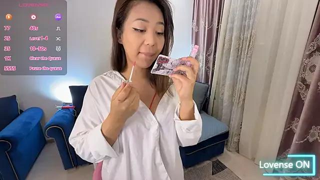 PurrrfectMiko from StripChat