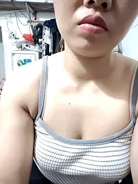 pusi_xinh from StripChat is Freechat