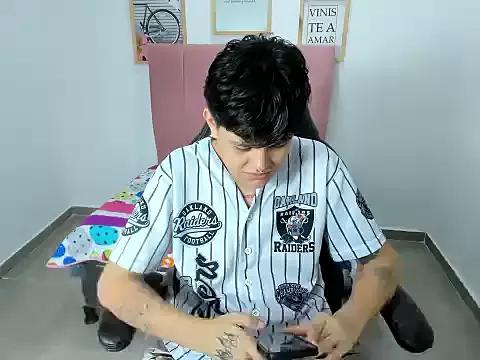Pussyboy_ from StripChat