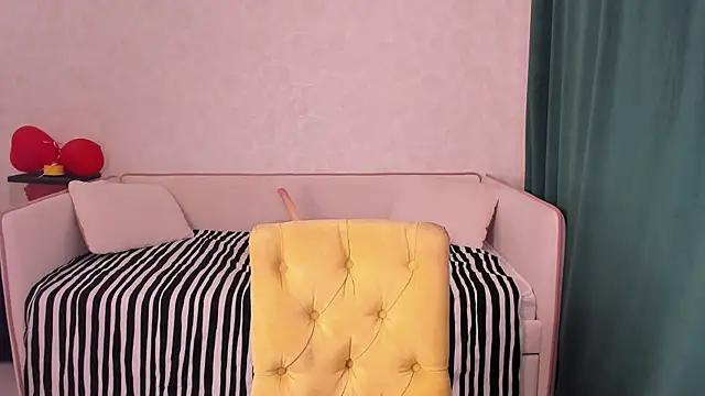 pussyhome2407 from StripChat