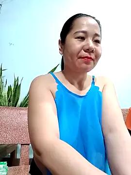 Queen-18200 from StripChat is Freechat